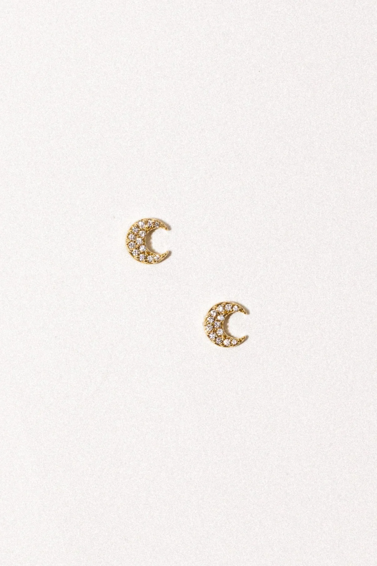 Charming Crescent Moon Earrings - Image 3