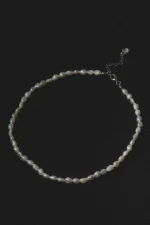 Elegance In Faux Pearl Necklace - Image 3