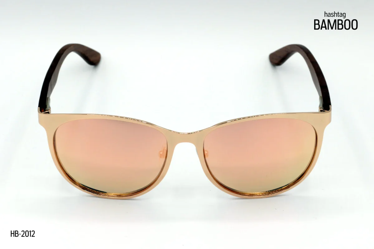 Stylish Lightweight Sunglasses With Wooden Temples - Image 2