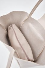 Elegant Beige Tote Bag - Image 7