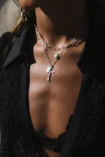 Elegant Cross Pendant Necklace - Image 2